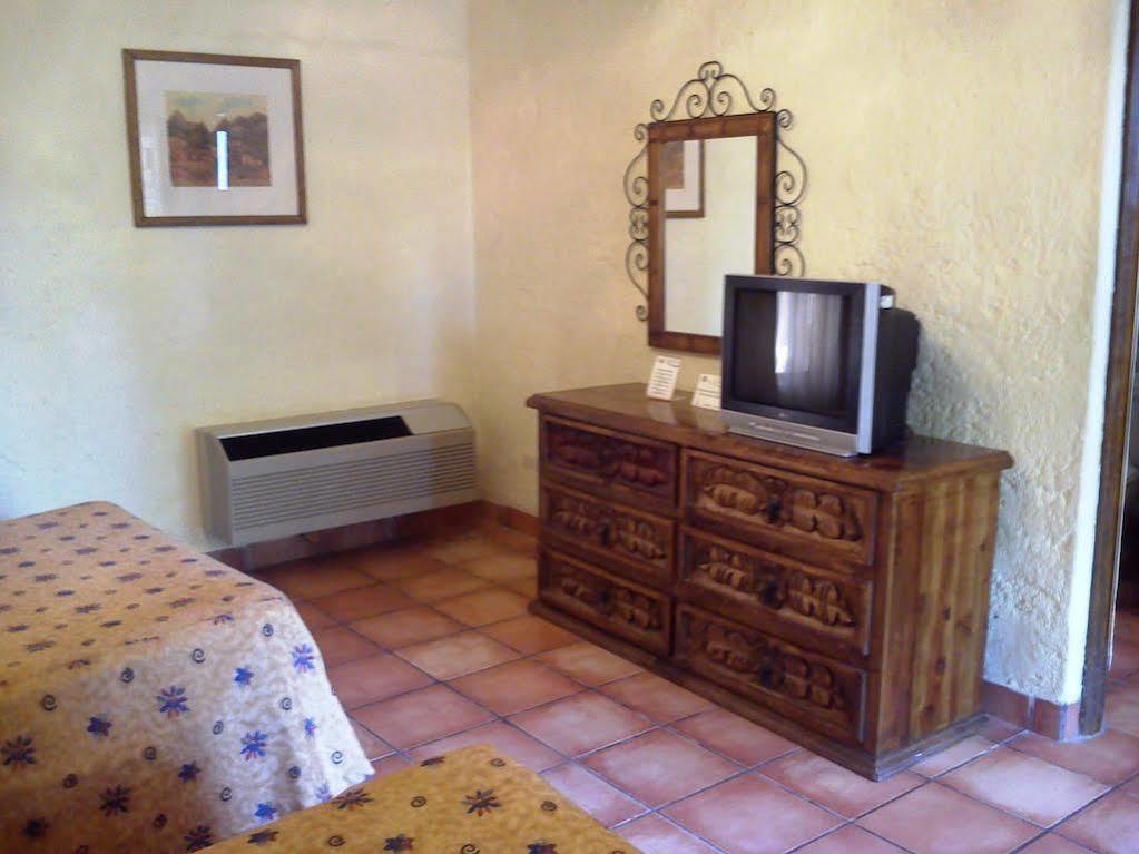 Rincon Del Montero Hotel Parras de la Fuente Luaran gambar
