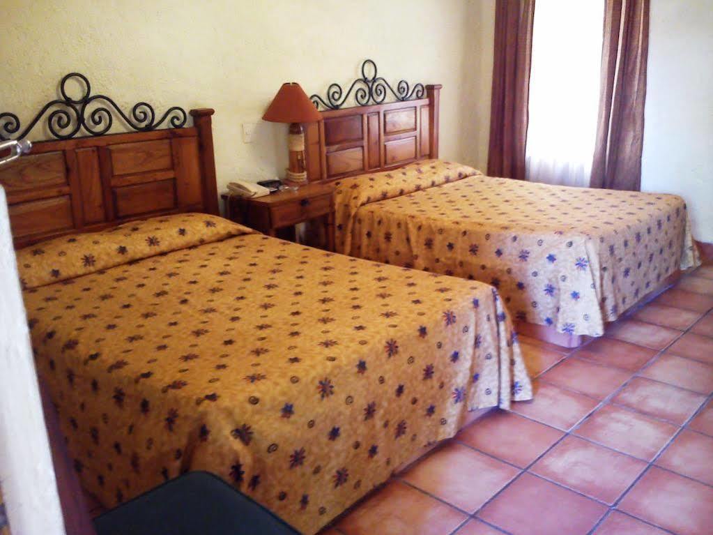 Rincon Del Montero Hotel Parras de la Fuente Luaran gambar